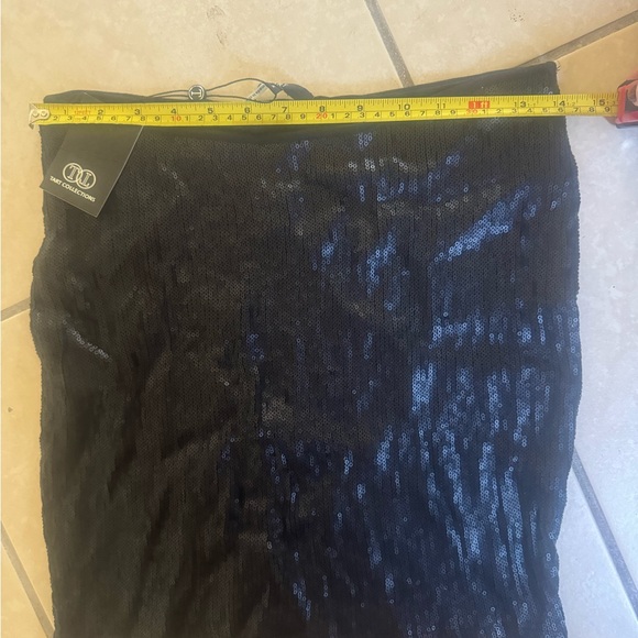 Tart Black Sequin Mini Skirt S NWT - Picture 4 of 5